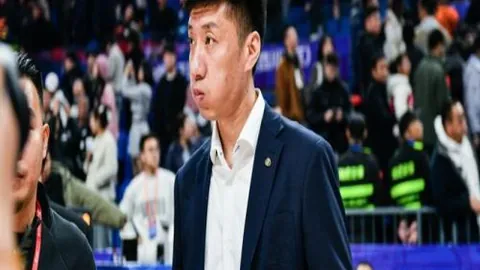 “揭秘重大证券犯罪案：内幕交易与市场操纵者获刑！”