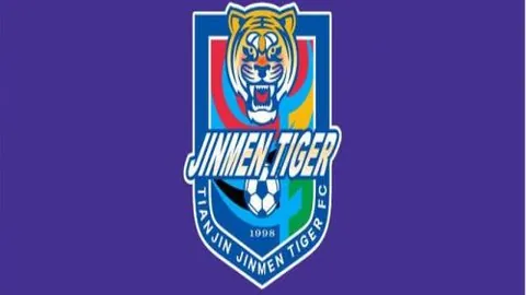 罗伊斯制胜球助多特1-0击败勒沃库森，阿德耶米伤退赛场